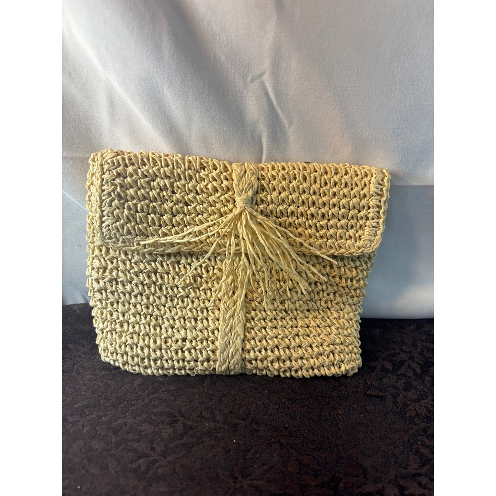 L*Space Woven Straw Tassel Clutch Belt Bag Pale Yellow Linen Lined Small